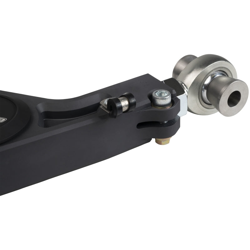 Camburg Toyota Tacoma 05-23 / 4-Runner 03-23 / FJ 07-14 KINETIK V2 Billet Uniball Upper Arms — Camburg